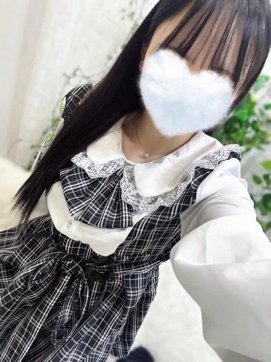 るる☆18才潮吹きパイパン娘♡